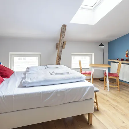 Sun & Snow Old Town Polwiejska Apartament *