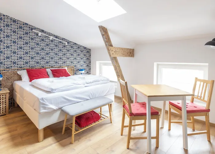 Sun & Snow Old Town Polwiejska דירה