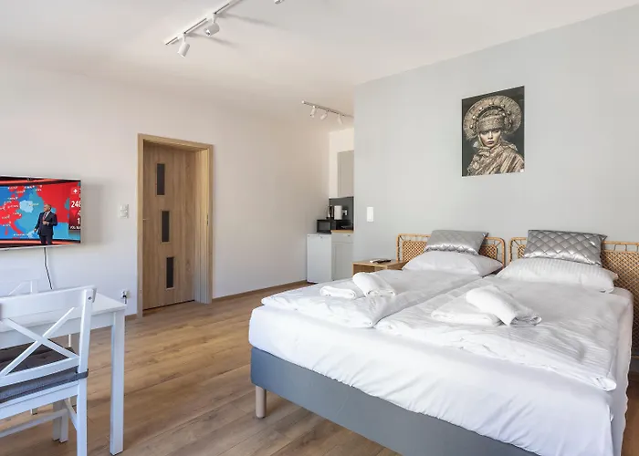 Sun & Snow Old Town Polwiejska דירה פוזנן